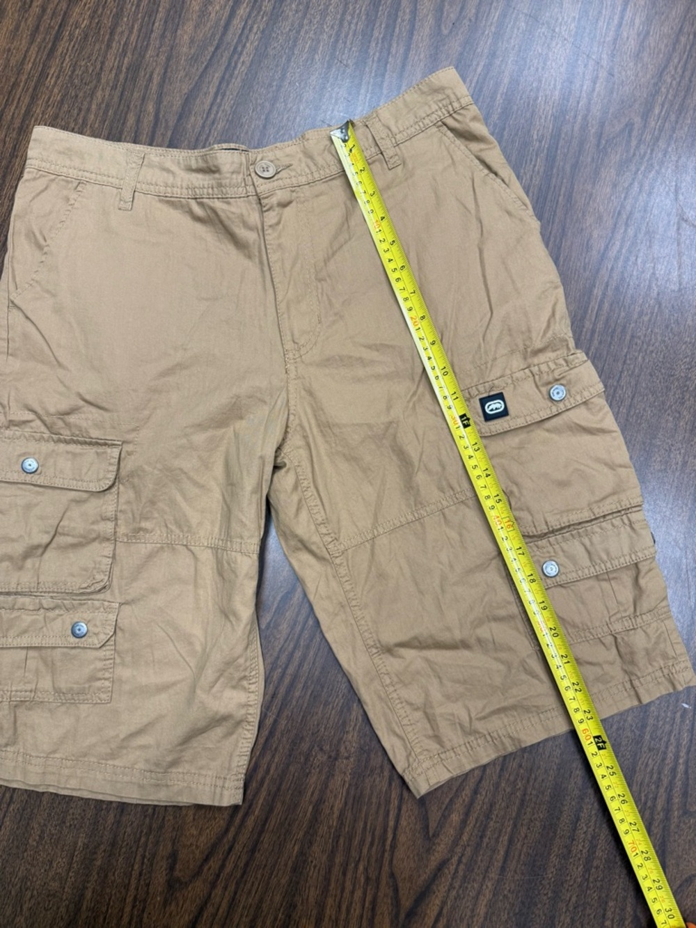 Ecko Unlimited Tan Cargo Shorts with Multiple Pockets size 34 - Picture 6 of 14